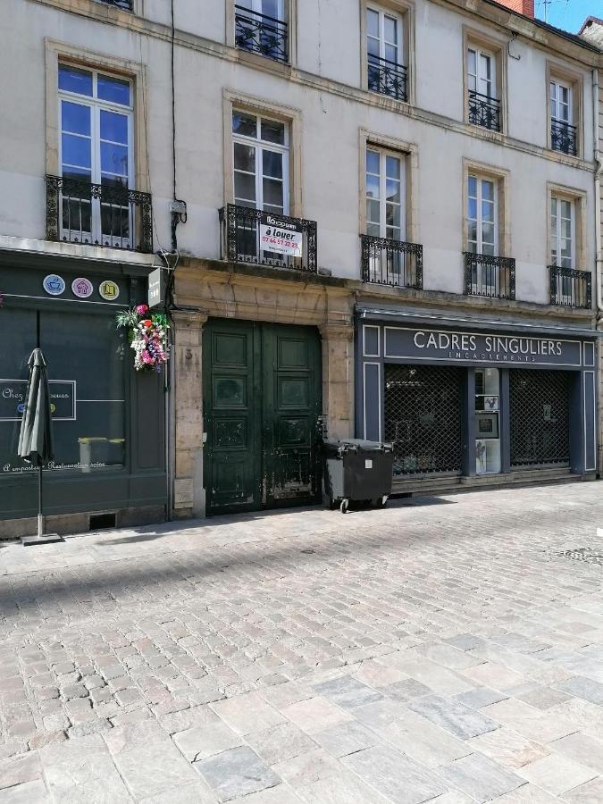 "L' Atelier De La Tour" - Centre Ville - Confort - Cosy -Relax ดีจอง ภายนอก รูปภาพ